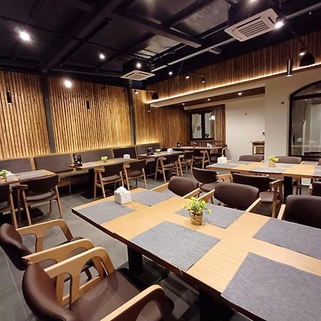 Pensiune & Restaurant Victoria Paltinis Ngoại thất bức ảnh